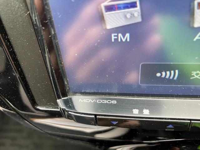 ノート ｅ－パワー　Ｘ　レンタＵＰ　エマージェンシーブレーキ　社外ナビ　ＴＶ　バックカメラ　ＥＴＣ　オートライト　オートハイビーム　プッシュスタート　スマートキー　純正アルミホイール（51枚目）