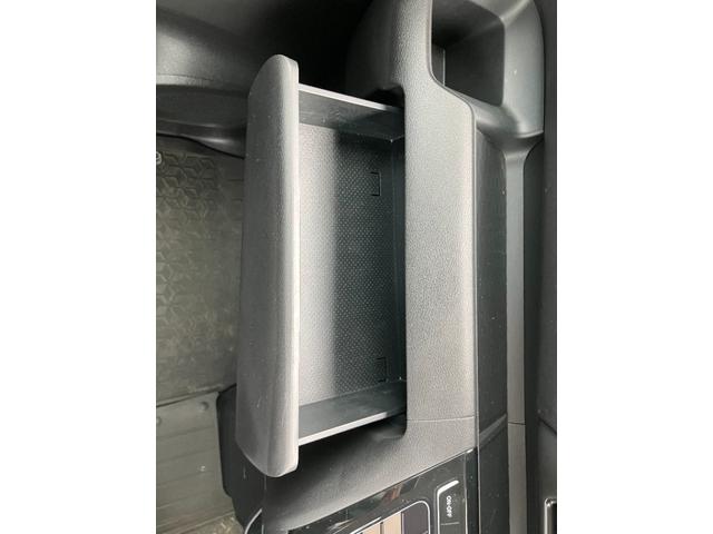 ｅＫクロススペース Ｔ　ターボ　衝突被害軽減装置　両側パワースライドドア　ＬＥＤヘッドライト　フォグランプ　オートハイビーム　スマートキー　純正１５インチアルミ　シートヒーター　パドルシフト　セパレートシート（13枚目）