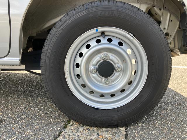ＮＶ１００クリッパーバン ＤＸ　ＧＬパッケージ　２ＷＤ　５速マニュアル　パワーウインドー　プライバシーガラス　キーレス　オーバーヘッドコンソール　ＡＭＦＭラジオ（19枚目）