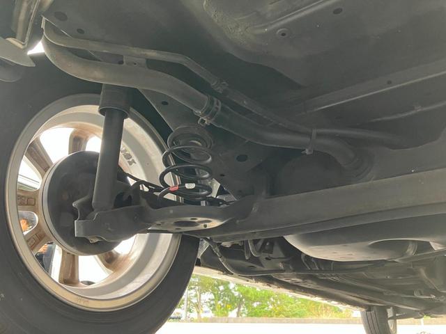 ワゴンＲ ハイブリッドＦＺ　スズキセーフティーサポート　プッシュスタート　スマートキー　ＬＥＤヘッドライト　オートライト　オートハイビーム　社外ＣＤ　アイドリングストップ　純正アルミホイール　シートヒーター（47枚目）