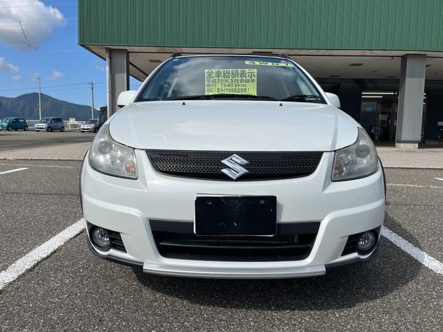 ＳＸ４ １．５ＸＧ　４ＷＤ　夏タイヤ４本新品交換　ＨＩＤ　６エアバッグ　ＡＢＳ　オートライト　フォグ　スマートキー　ＥＴＣ　ルーフレール　両側シートヒーター　革巻きステアリング　４速オートマ（13枚目）