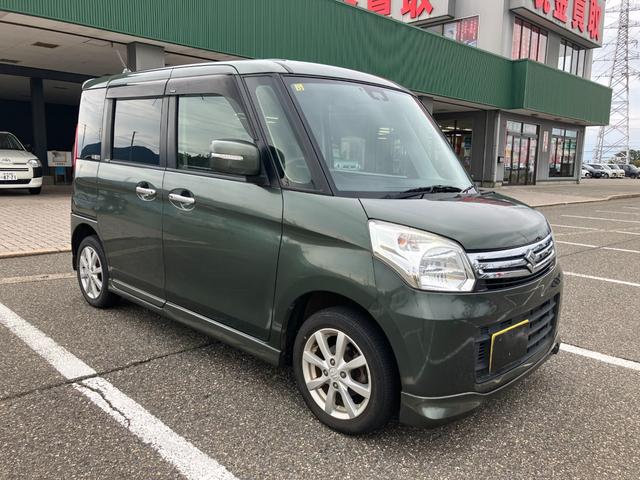 スペーシア Ｘリミテッド　４ＷＤ　衝突被害軽減装置　社外ナビ　ワンセグＴＶ　ＤＶＤ　ブルートゥース　ＥＴＣ　両側パワースライドドア　ディスチャージライト　オートライト　両席シートヒーター　夏タイヤ４本新品交換（16枚目）