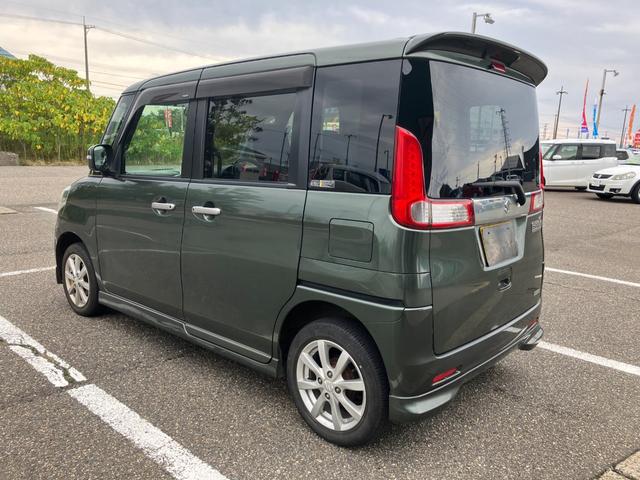 スペーシア Ｘリミテッド　４ＷＤ　衝突被害軽減装置　社外ナビ　ワンセグＴＶ　ＤＶＤ　ブルートゥース　ＥＴＣ　両側パワースライドドア　ディスチャージライト　オートライト　両席シートヒーター　夏タイヤ４本新品交換（18枚目）