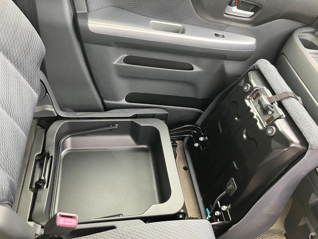 スペーシア Ｘリミテッド　４ＷＤ　衝突被害軽減装置　社外ナビ　ワンセグＴＶ　ＤＶＤ　ブルートゥース　ＥＴＣ　両側パワースライドドア　ディスチャージライト　オートライト　両席シートヒーター　夏タイヤ４本新品交換（45枚目）