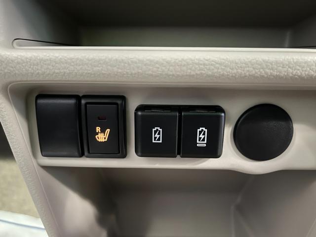 アルトラパンＬＣ Ｌ　試乗車ＵＰ　スズキセーフティーサポート　ＬＥＤヘッドライト　オートハイビーム　プッシュスタート　スマートキー　シートヒーター　ＵＳＢ充電ポート　アイドリングストップ　ＬＣ専用内装（65枚目）