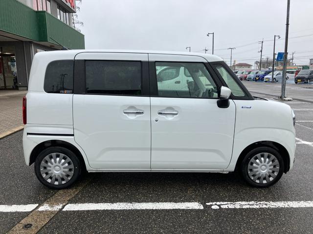ワゴンＲスマイル ハイブリッドＸ　４ＷＤ　試乗車ＵＰ　スズキセーフティーサポート　両側パワースライドドア　ＬＥＤヘッドライト　フォグランプ　オートハイビーム　プッシュスタート　スマートキー　純正アルミホイール　シートヒーター（14枚目）