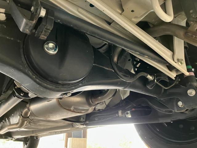 ワゴンＲスマイル ハイブリッドＸ　４ＷＤ　試乗車ＵＰ　スズキセーフティーサポート　両側パワースライドドア　ＬＥＤヘッドライト　フォグランプ　オートハイビーム　プッシュスタート　スマートキー　純正アルミホイール　シートヒーター（52枚目）