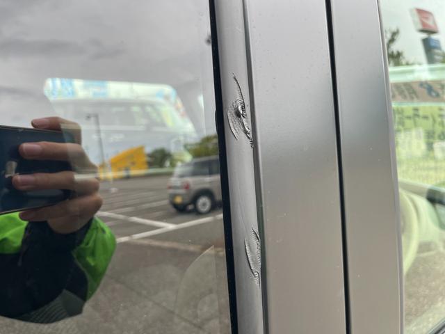 ワゴンＲスマイル ハイブリッドＳ　試乗車ＵＰ　スズキセーフティーサポート　両側パワースライドドア　オートライト　オートハイビーム　プッシュスタート　スマートキー　アイドリングストップ　シートヒーター（68枚目）