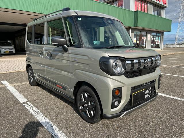 スペーシアギア ハイブリッドＸＺ　４ＷＤ　全方位モニター付メモリーナビ　フルセグ　ブルートゥース　両側パワースライドドア　アダプティブクルーズコントロール　ＬＥＤヘッドライト　フォグランプ　シートヒーター　リヤシートオットマン（10枚目）