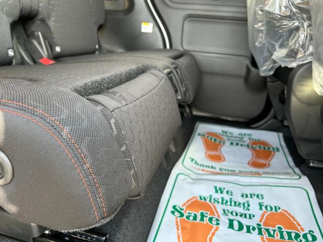 スペーシアギア ハイブリッドＸＺ　４ＷＤ　全方位モニター付メモリーナビ　フルセグ　ブルートゥース　両側パワースライドドア　アダプティブクルーズコントロール　ＬＥＤヘッドライト　フォグランプ　シートヒーター　リヤシートオットマン（30枚目）