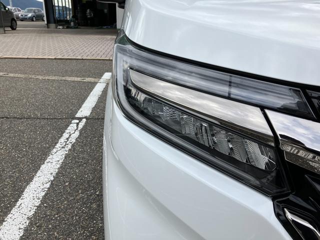 ステップワゴン モデューロＸ　ホンダセンシング　７人乗り　両側電動スライド　専用足回り　専用シート　前後ドラレコ　ＥＴＣ　純正９インチナビ　ＣＤ　ＤＶＤ　ＢＴ　パドルシフト　フルセグ　Ｂカメラ　アイドリングストップ　コーナーセンサー（21枚目）