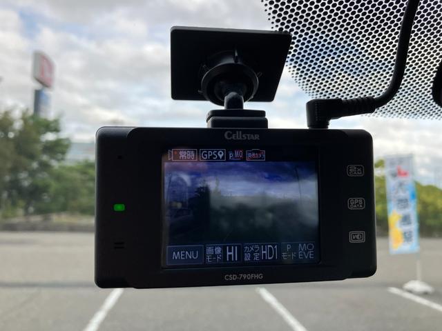 ステップワゴン モデューロＸ　ホンダセンシング　７人乗り　両側電動スライド　専用足回り　専用シート　前後ドラレコ　ＥＴＣ　純正９インチナビ　ＣＤ　ＤＶＤ　ＢＴ　パドルシフト　フルセグ　Ｂカメラ　アイドリングストップ　コーナーセンサー（56枚目）