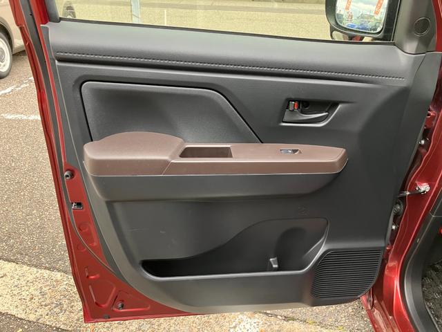 タンク Ｘ　Ｓ　左側電動スライドドア　スマアシ　オートライト　オートハイビーム　Ｗエアバッグ　ＡＢＳ　純正ナビ　ＣＤ　ワンセグＴＶ　スマートキー　バックカメラ　Ｂｌｕｅｔｏｏｔｈ　アイドリングストップ（6枚目）