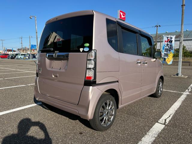 N-BOX G SSパッケージ 当社買取車 4WD 両側電動スライドドア スマートキー 社外アルミ(9枚目)