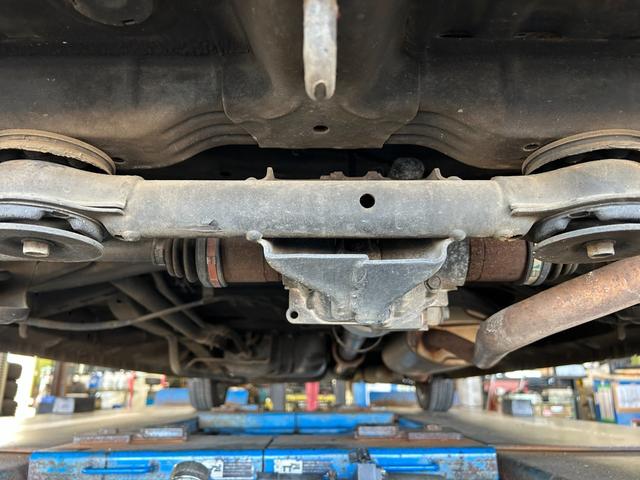 N-BOX G SSパッケージ 当社買取車 4WD 両側電動スライドドア スマートキー 社外アルミ(39枚目)