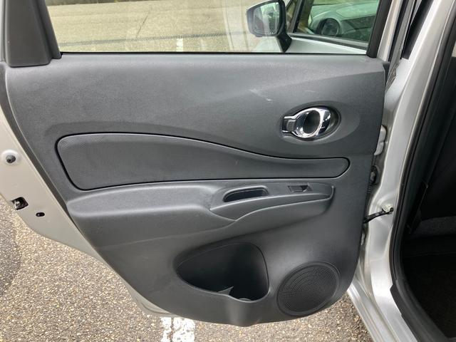 ノート e-パワー B エマージェンシーブレーキ プッシュスタート スマートキー バックカメラ ETC(2枚目)