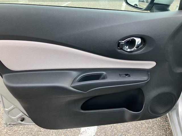 ノート e-パワー B エマージェンシーブレーキ プッシュスタート スマートキー バックカメラ ETC(54枚目)