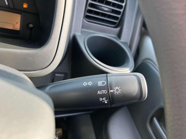 キャリイトラック KCエアコン・パワステ 4WD 届出済未使用車 パワーウインドー キーレス 横滑り防止装置 オートライト アイドリングストップ フロントメッキグリル AMFMラジオ(36枚目)