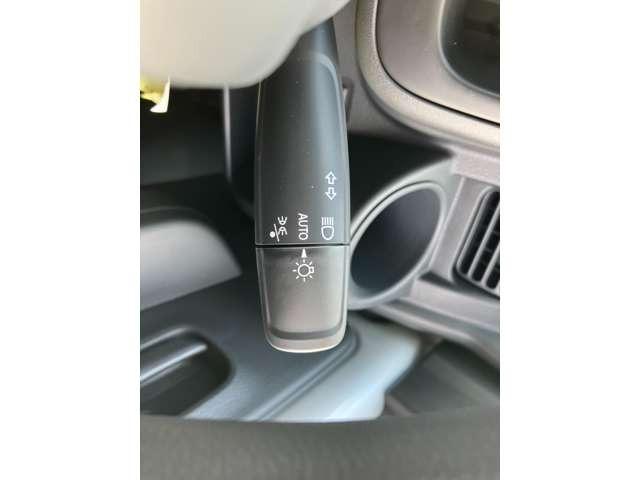 キャリイトラック KCエアコン・パワステ 4WD 届出済未使用車 パワーウインドー キーレス 横滑り防止装置 オートライト アイドリングストップ フロントメッキグリル AMFMラジオ(46枚目)