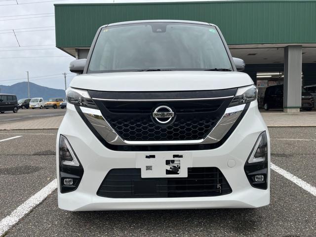 ルークス ハイウェイスター　Ｇターボプロパイロットエディション　夏タイヤ４本新品交換　エマージェンシーブレーキ　アラウンドビューモニター　アダプティブクルーズコントロール　両側パワースライドドア　ＬＥＤヘッドライト　フォグランプ　純正アルミホイール（12枚目）