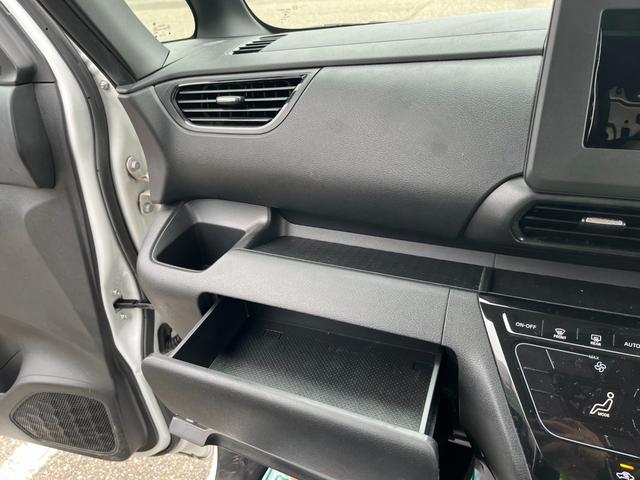 ルークス ハイウェイスター　Ｇターボプロパイロットエディション　夏タイヤ４本新品交換　エマージェンシーブレーキ　アラウンドビューモニター　アダプティブクルーズコントロール　両側パワースライドドア　ＬＥＤヘッドライト　フォグランプ　純正アルミホイール（66枚目）