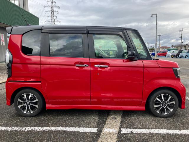 Ｎ－ＢＯＸカスタム Ｇ・Ｌホンダセンシング　バックカメラ　ＥＴＣ　アダプティブクルーズコントロール　両側パワースライドドア　ＬＥＤヘッドライト　フォグランプ　２トーンルーフ　夏タイヤ４本新品交換　スマートキー２個　純正ナビ　Ｂｌｕｅｔｏｏｔｈ（8枚目）