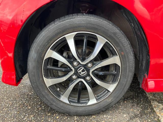 Ｎ－ＢＯＸカスタム Ｇ・Ｌホンダセンシング　バックカメラ　ＥＴＣ　アダプティブクルーズコントロール　両側パワースライドドア　ＬＥＤヘッドライト　フォグランプ　２トーンルーフ　夏タイヤ４本新品交換　スマートキー２個　純正ナビ　Ｂｌｕｅｔｏｏｔｈ（14枚目）