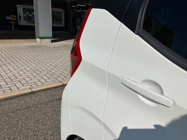 デイズ B CDデッキ キーレス チルトステアリング シートリフター Wエアバッグ ABS(22枚目)