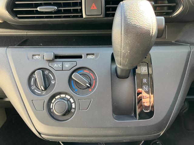 デイズ B CDデッキ キーレス チルトステアリング シートリフター Wエアバッグ ABS(37枚目)