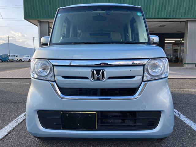 Ｎ－ＢＯＸ Ｇ・Ｌターボホンダセンシング　４ＷＤ　純正８インチナビ　フルセグＴＶ　バックカメラ　ビルトインＥＴＣ　両側パワースライドドア　アダプティブクルーズコントロール　プッシュスタート　スマートキー（6枚目）