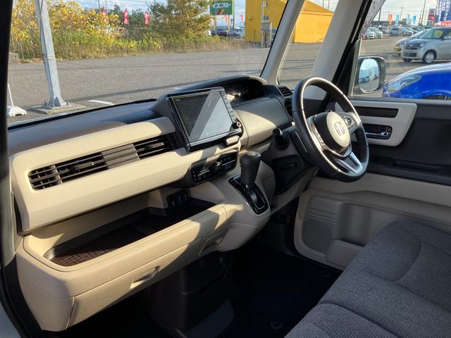 Ｎ－ＢＯＸ Ｇ・Ｌターボホンダセンシング　４ＷＤ　純正８インチナビ　フルセグＴＶ　バックカメラ　ビルトインＥＴＣ　両側パワースライドドア　アダプティブクルーズコントロール　プッシュスタート　スマートキー（40枚目）