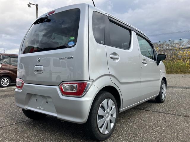 １／１、１／２は店舗お休みです。それ以外は朝９時から夕方１９時まで営業してます！お問い合わせはメールもしくはお電話ください！