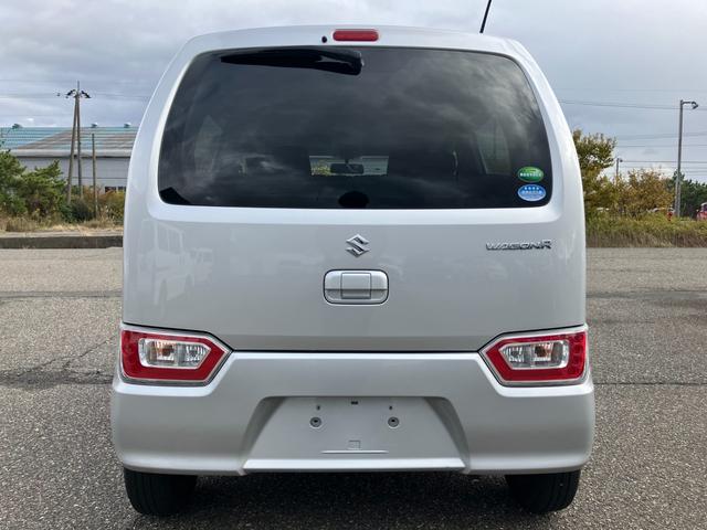 イエストは、車両販売、カーショップ、板金工場、大型整備工場、セルフスタンドと広大な敷地に隣接しております。小さなものから大きなものまで幅広く対応いたします！