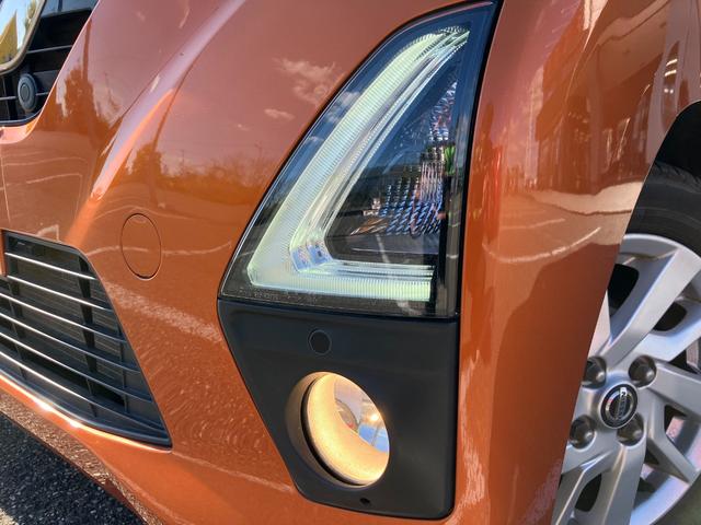 デイズ ハイウェイスター　Ｘ　６エアバッグ／ＬＥＤヘッドライト／フォグランプ／オートライト／オートハイビーム／スマートキー／衝突被害軽減装置／コーナーセンサー／アラウンドビューモニター／横滑り防止装置／コーナーセンサー／純正ナビ（6枚目）