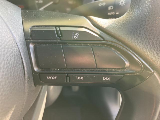 ヤリス Ｘ　トヨタセーフティーセンス　ナビ付ディスプレイオーディオ　バックカメラ　ブルートゥース　ＥＴＣ　プッシュスタート　スマートキー　オートライト　オートハイビーム　ステアリングスイッチ（48枚目）