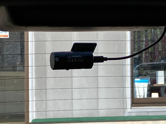 ヤリス Ｘ　トヨタセーフティーセンス　ナビ付ディスプレイオーディオ　バックカメラ　ブルートゥース　ＥＴＣ　プッシュスタート　スマートキー　オートライト　オートハイビーム　ステアリングスイッチ（54枚目）