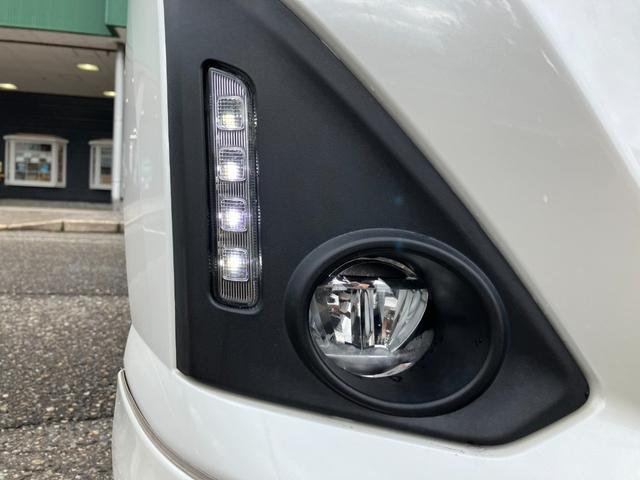 イエストは、車両販売、カーショップ、板金工場、大型整備工場、セルフスタンドと広大な敷地に隣接しております。小さなものから大きなものまで幅広く対応いたします！