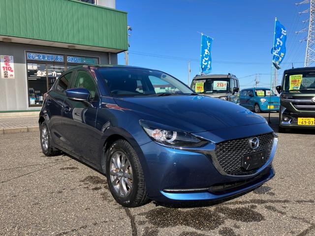 ＭＡＺＤＡ２ ＸＤ　法人仕様車　ターボ　衝突被害軽減装置　純正ナビ　フルセグＴＶ　全方位カメラ　ＥＴＣ　プッシュスタート　スマートキー　ＬＥＤヘッドライト　オートハイビーム　純正アルミ（13枚目）