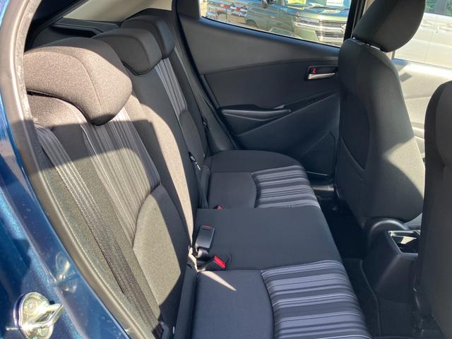 ＭＡＺＤＡ２ ＸＤ　法人仕様車　ターボ　衝突被害軽減装置　純正ナビ　フルセグＴＶ　全方位カメラ　ＥＴＣ　プッシュスタート　スマートキー　ＬＥＤヘッドライト　オートハイビーム　純正アルミ（33枚目）