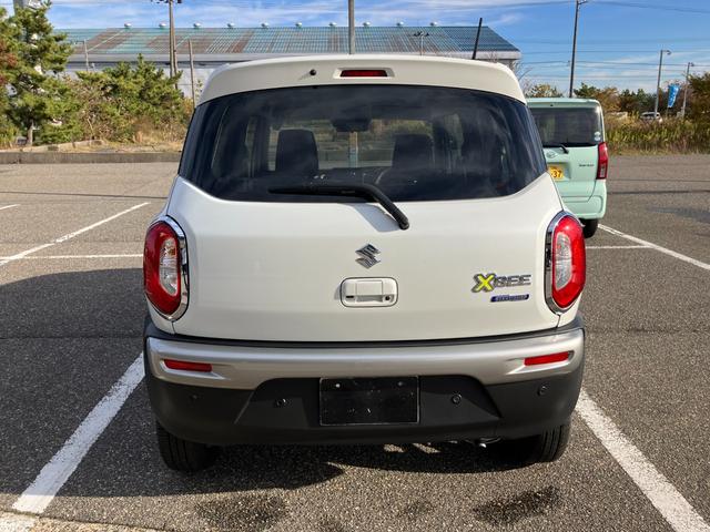 クロスビー ハイブリッドＭＺ　試乗車ＵＰ　スズキセーフティーサポート　全方位モニター用カメラパッケージ　アダプティブクルーズコントロール　ＬＥＤヘッドライト　フォグランプ　オートハイビーム　プッシュスタート　スマートキー（20枚目）