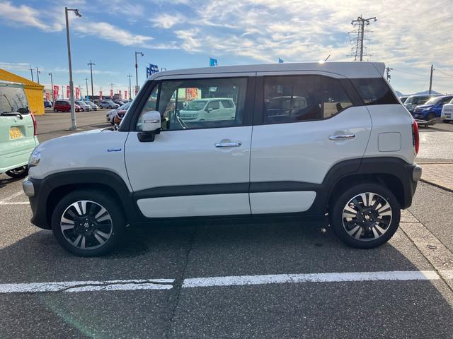 クロスビー ハイブリッドＭＺ　試乗車ＵＰ　スズキセーフティーサポート　全方位モニター用カメラパッケージ　アダプティブクルーズコントロール　ＬＥＤヘッドライト　フォグランプ　オートハイビーム　プッシュスタート　スマートキー（22枚目）