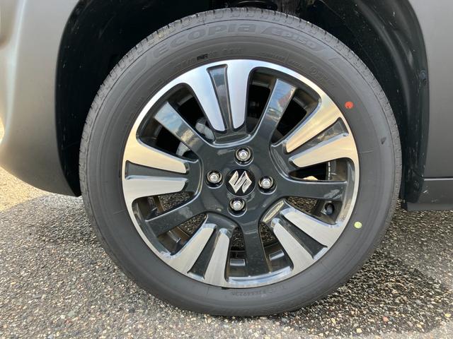 クロスビー ハイブリッドＭＺ　試乗車ＵＰ　スズキセーフティーサポート　全方位モニター用カメラパッケージ　アダプティブクルーズコントロール　ＬＥＤヘッドライト　フォグランプ　オートハイビーム　プッシュスタート　スマートキー（25枚目）