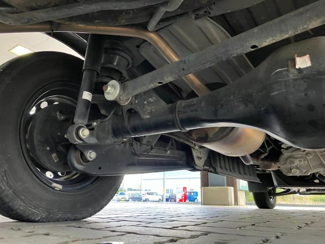 ハイゼットカーゴ ＤＸ　４ＷＤ　５速マニュアル　スマートアシスト　パワーウインドー　キーレス　プライバシーガラス　オートライト　オートハイビーム　ＡＭＦＭラジオ　フロント夏タイヤ２本新品交換（46枚目）