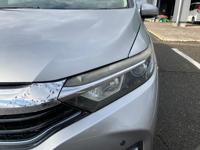 シャトル ハイブリッド　ホンダセンシング　社外ナビ　バックカメラ　ＥＴＣ　アダプティブクルーズコントロール　プッシュスタート　スマートキー　夏タイヤ４本新品交換　衝突被害軽減装置　アイドリングストップ　電動格納ドアミラー（11枚目）