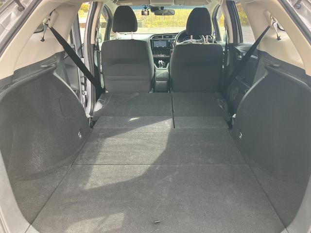 シャトル ハイブリッド　ホンダセンシング　社外ナビ　バックカメラ　ＥＴＣ　アダプティブクルーズコントロール　プッシュスタート　スマートキー　夏タイヤ４本新品交換　衝突被害軽減装置　アイドリングストップ　電動格納ドアミラー（16枚目）