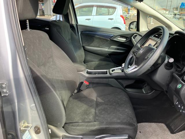 シャトル ハイブリッド　ホンダセンシング　社外ナビ　バックカメラ　ＥＴＣ　アダプティブクルーズコントロール　プッシュスタート　スマートキー　夏タイヤ４本新品交換　衝突被害軽減装置　アイドリングストップ　電動格納ドアミラー（47枚目）