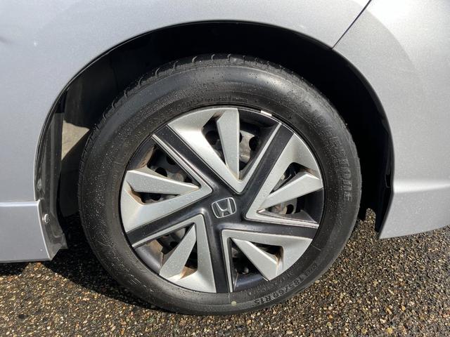 シャトル ハイブリッド　ホンダセンシング　社外ナビ　バックカメラ　ＥＴＣ　アダプティブクルーズコントロール　プッシュスタート　スマートキー　夏タイヤ４本新品交換　衝突被害軽減装置　アイドリングストップ　電動格納ドアミラー（56枚目）