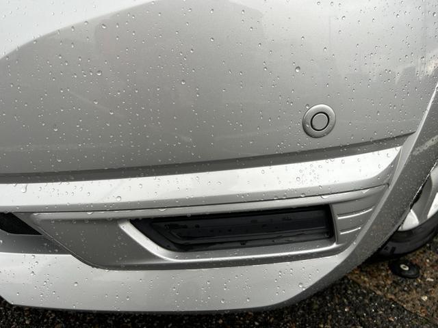 ノート ｅ－パワー　Ｘ　純正ナビ　ＣＤ　ＢＴ　フルセグ　エマージェンシーブレーキ　スマートキー２個　ＥＴＣ（8枚目）