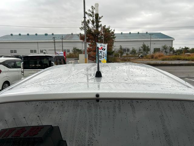 ノート ｅ－パワー　Ｘ　純正ナビ　ＣＤ　ＢＴ　フルセグ　エマージェンシーブレーキ　スマートキー２個　ＥＴＣ（26枚目）