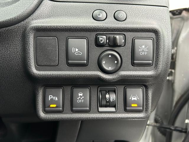 ノート ｅ－パワー　Ｘ　純正ナビ　ＣＤ　ＢＴ　フルセグ　エマージェンシーブレーキ　スマートキー２個　ＥＴＣ（40枚目）